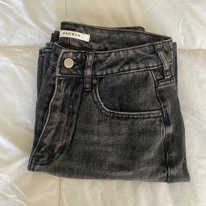 PacSun black mom jeans 🤸🏼‍♀️